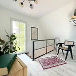 펜션 Stilvolles Haus Mit Naturgarten & Weitblick - Fuer Familien & Freunde Oberschwarzach