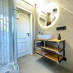 Stilvolles Haus Mit Naturgarten & Weitblick - Fuer Familien & Freunde 펜션 *