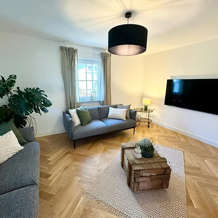 Stilvolles Haus Mit Naturgarten & Weitblick - Fuer Familien & Freunde *
